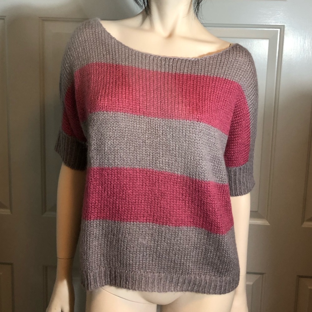 American Eagle Purple And Pink Sweater